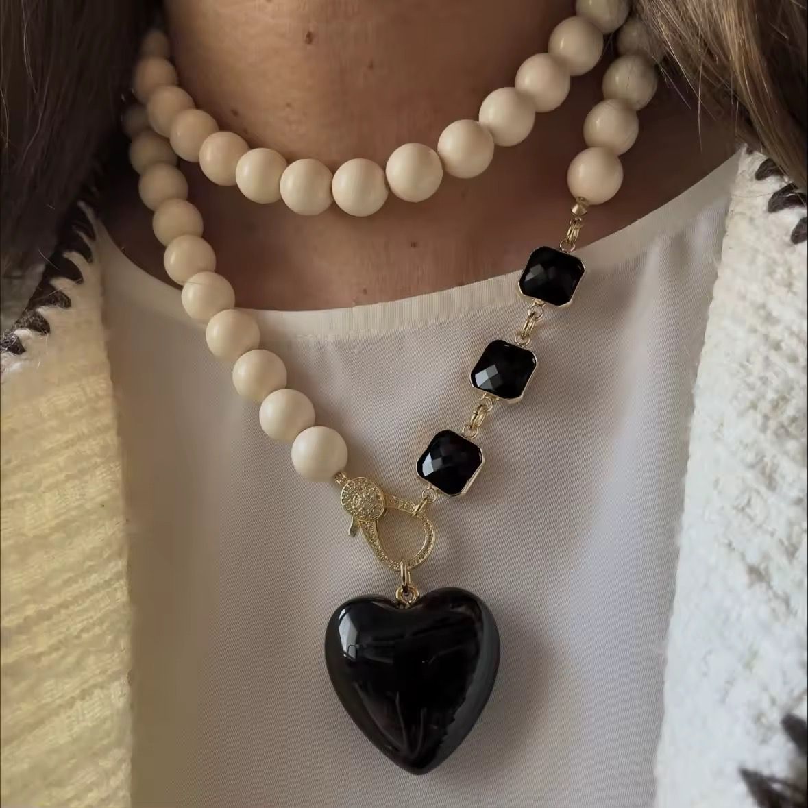 Rue necklace